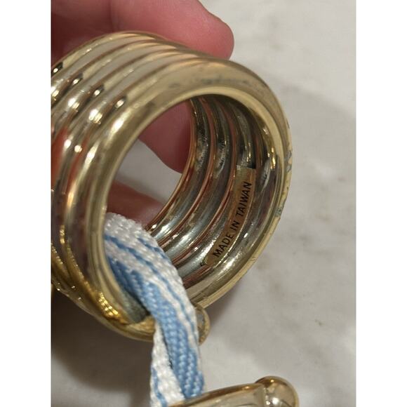 Set of 6 Vintage Gold Tone Patinaed Heavy Coiled Napkin Rings Party Setting‎ - Picture 5 of 7